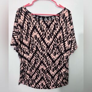 Alyx Tan and Black Blouse 2X